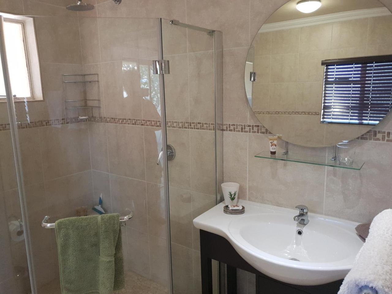 מידרנד Villa Botanica Guest House מראה חיצוני תמונה